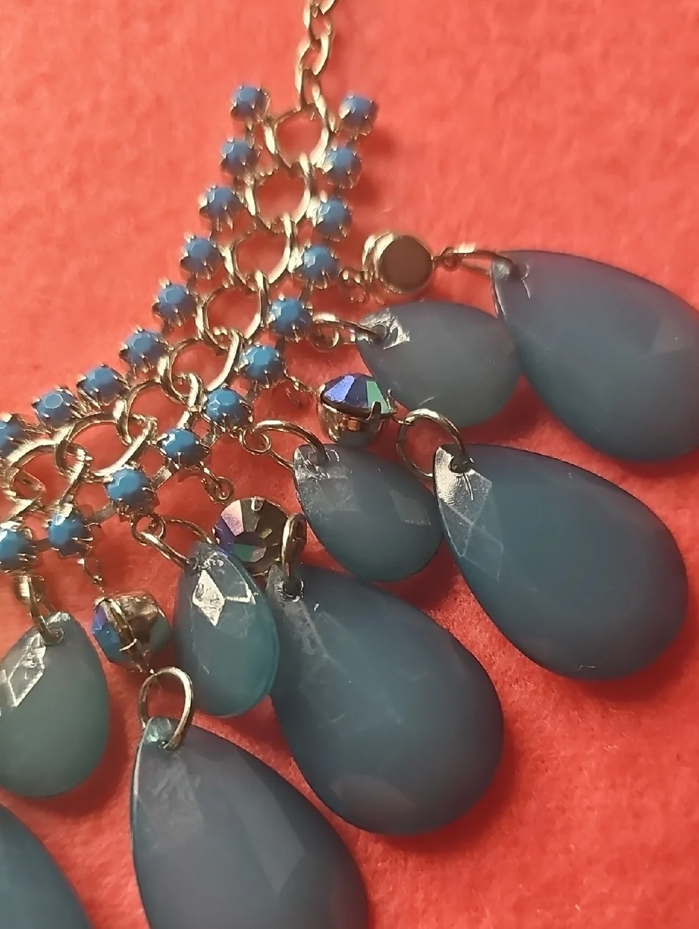 Blue Teardrop Statement Necklace - Women's Fashion Jewelry - Picture 2 of 6